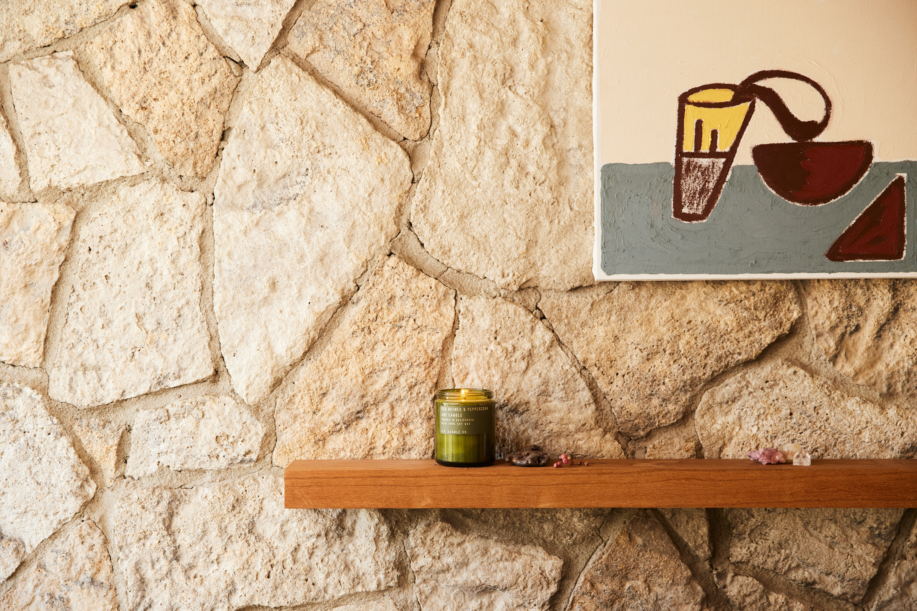 P.F. CANDLE & CO. LIMITED WINTER CLASSICS COLLECTION - RED NUTMEG & PEPPERCORN