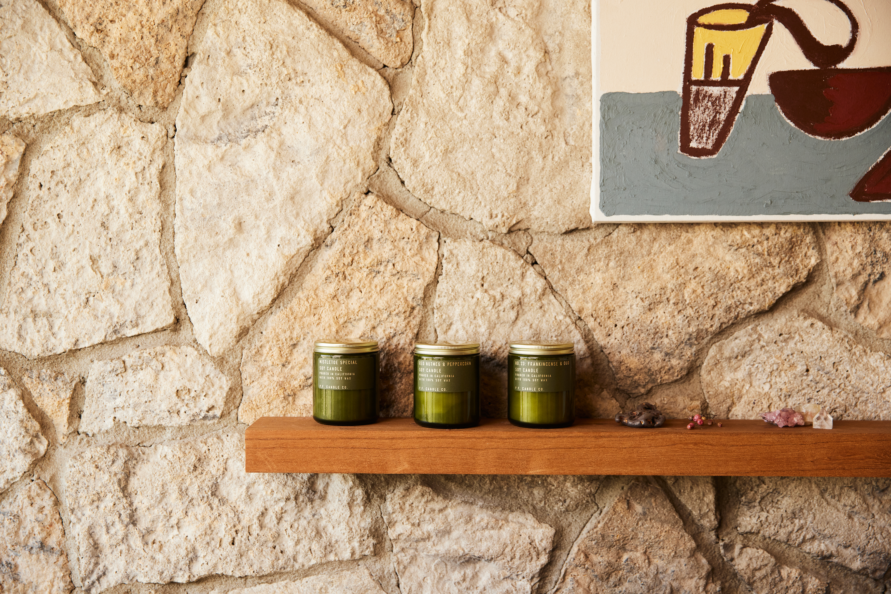 P.F. CANDLE & CO. LIMITED WINTER CLASSICS COLLECTION - FRANKINCENSE & OUD