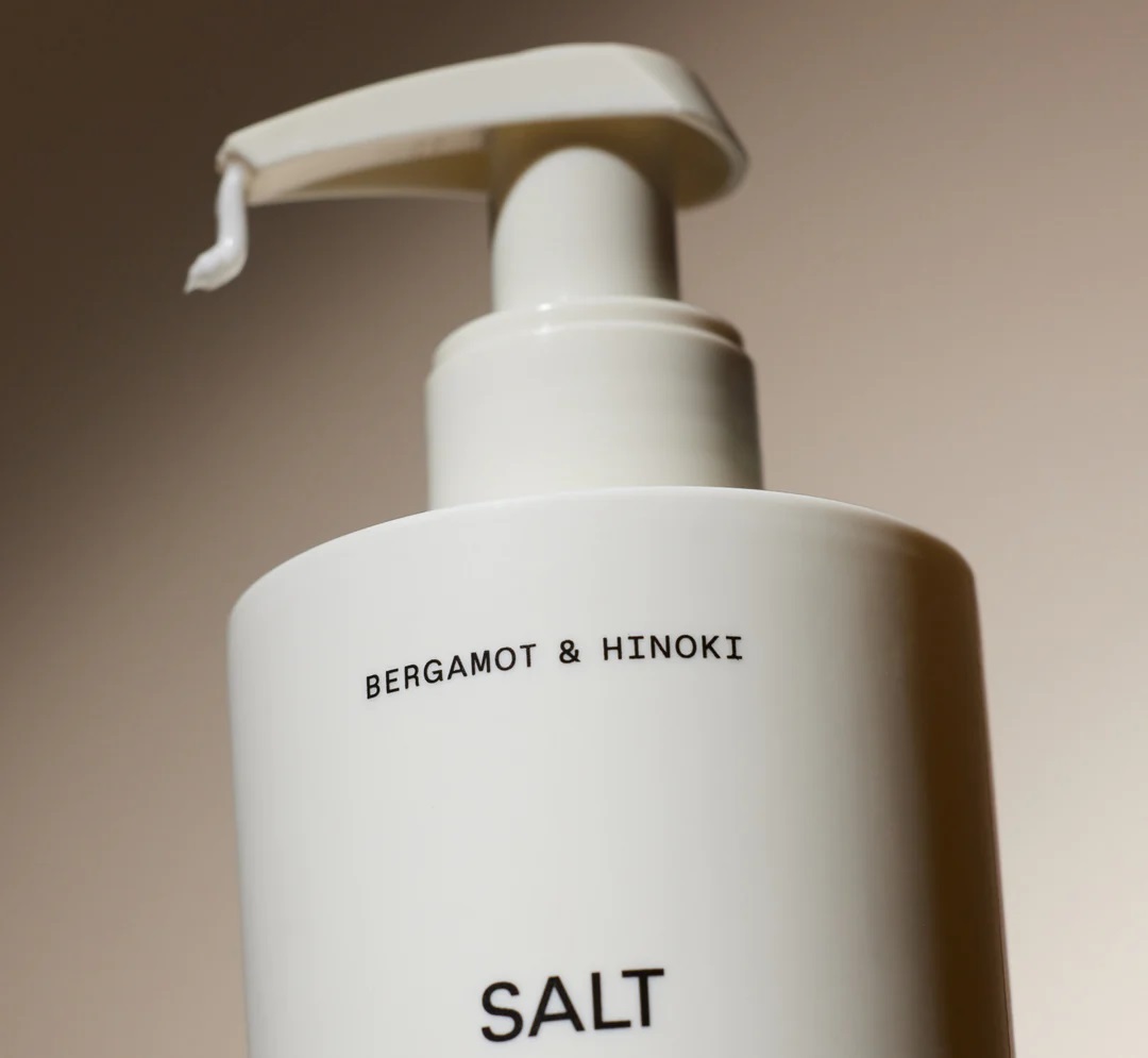 SALT & STONE BODY LOTION BERGAMOT & HINOKI