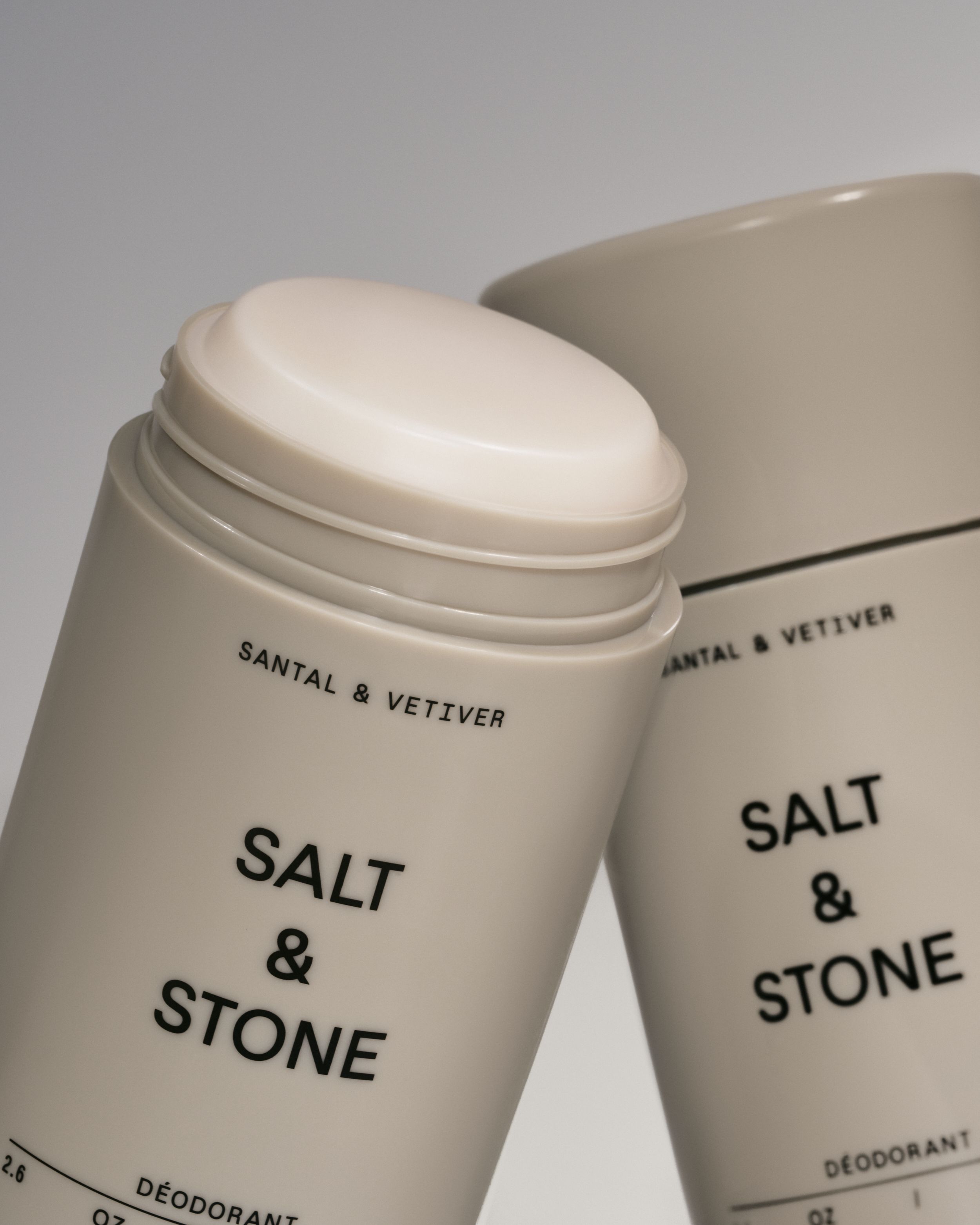 SALT & STONE NATURAL DEODORANT SANTAL & VETIVER - EXTRA STRENGTH