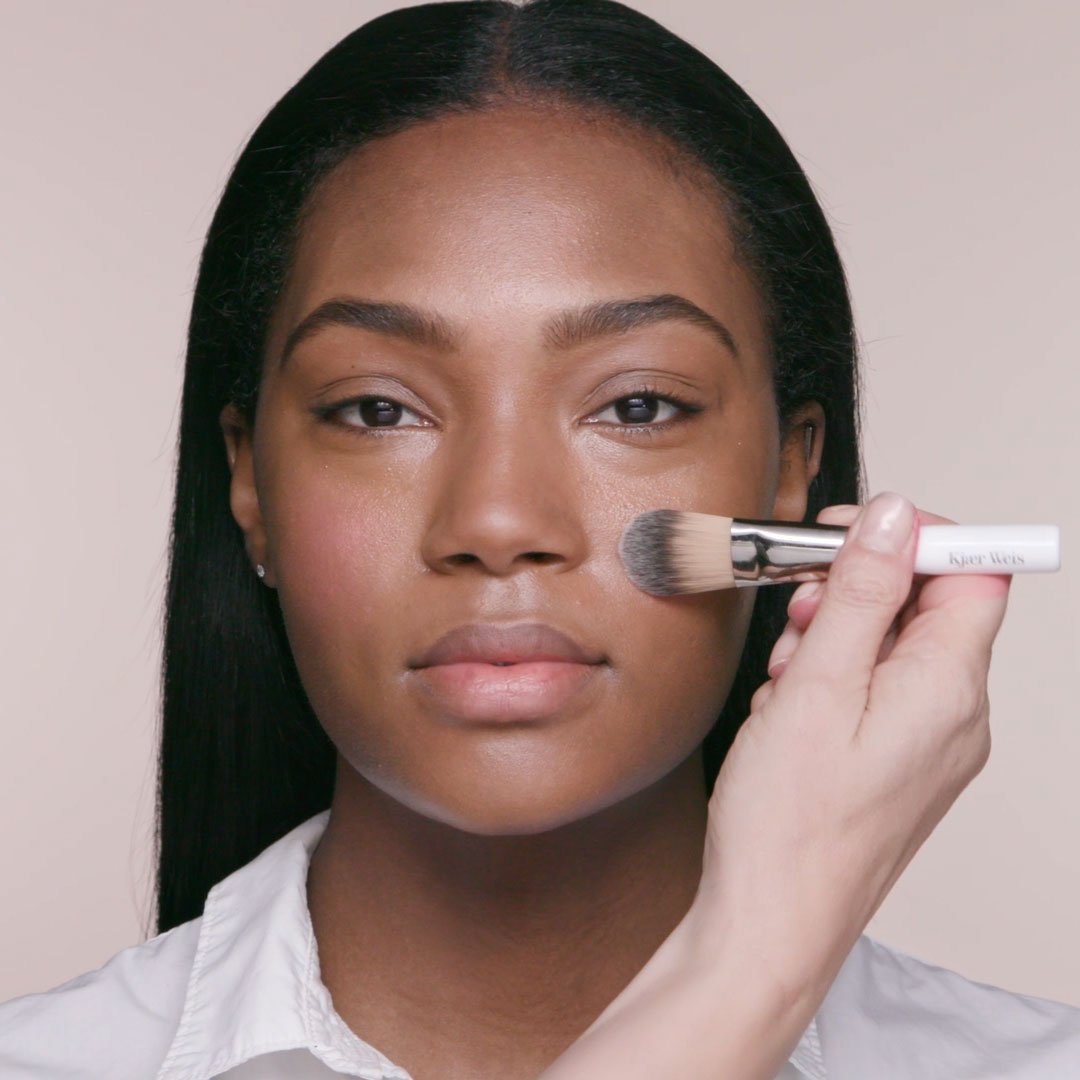 KJAER WEIS - BLUSH FOUNDATION BRUSH