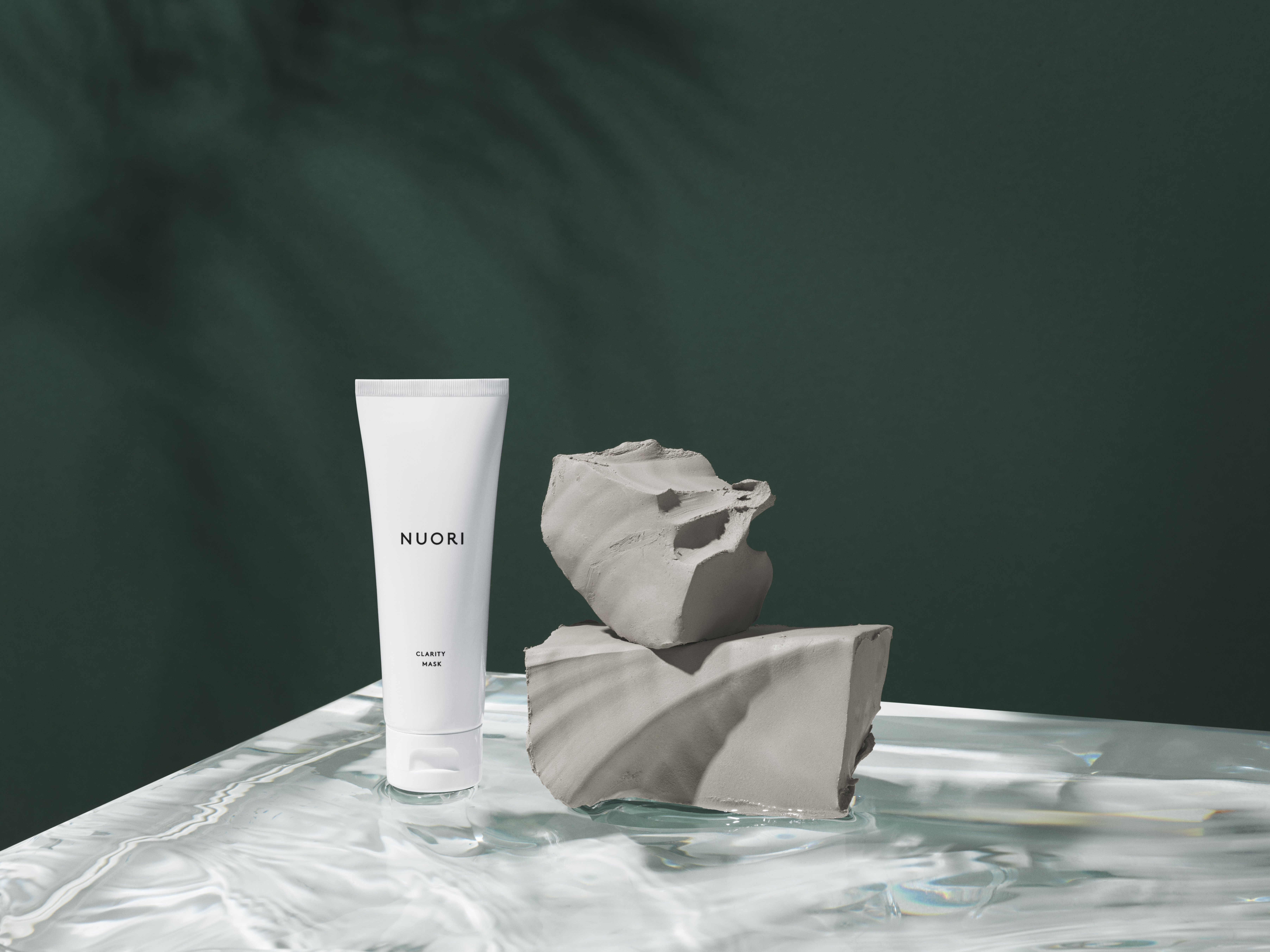 NUORI HOLIDAY CLARITY KIT LIMITED EDITION