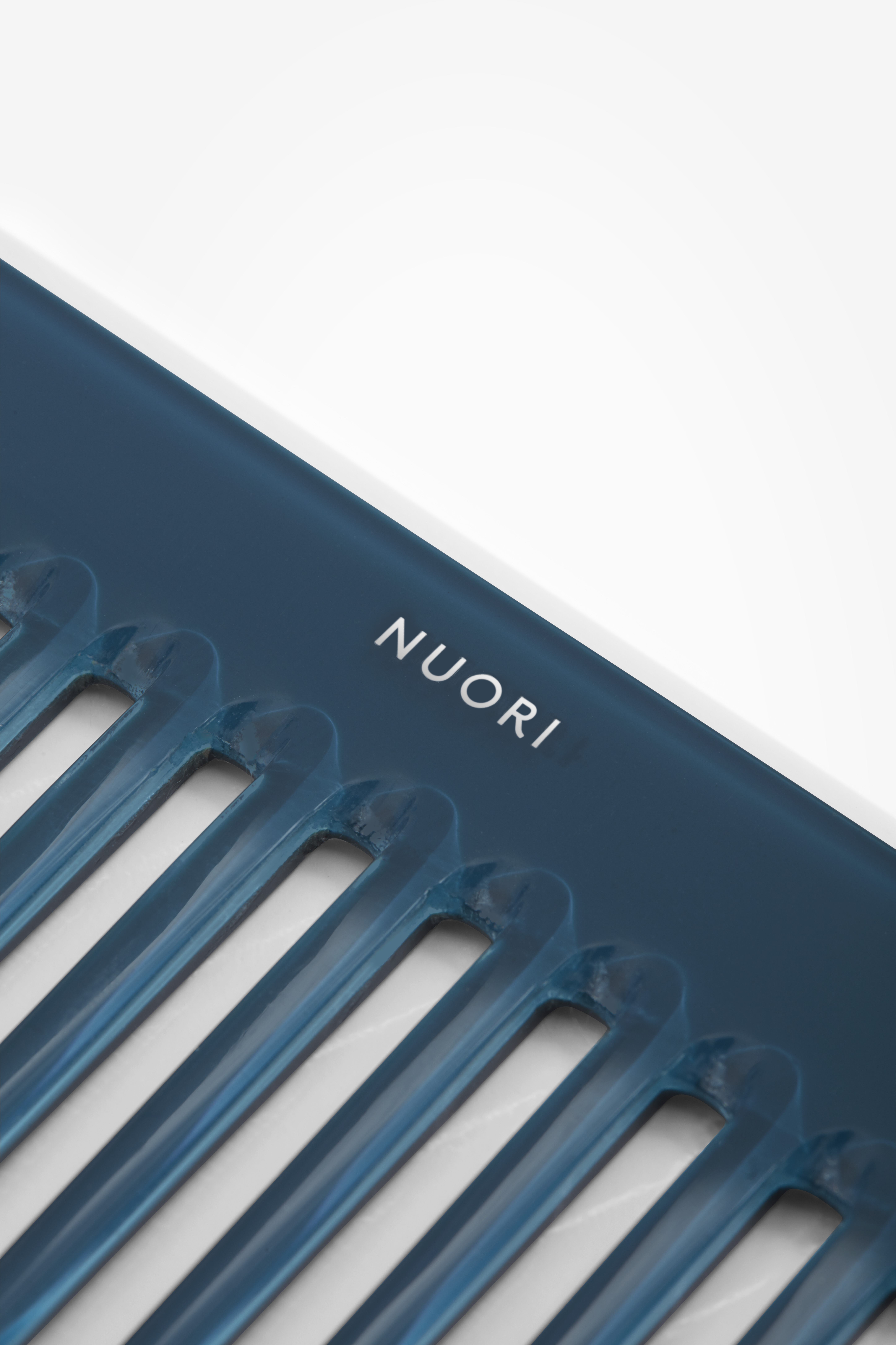 NUORI DETANGLING COMB - OCEAN