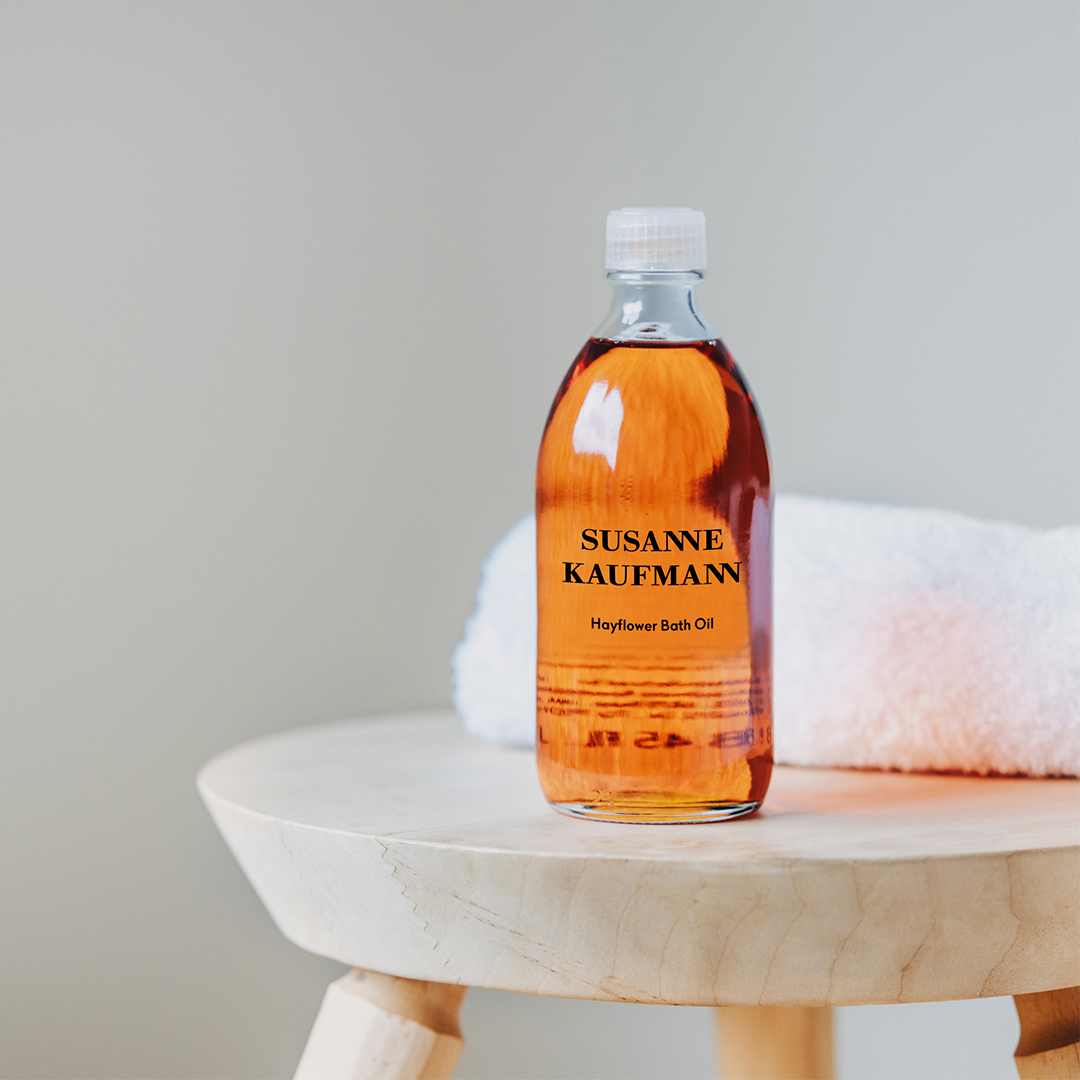 SUSANNE KAUFMANN HEUBLUMENÖLBAD - HAYFLOWER BATH OIL