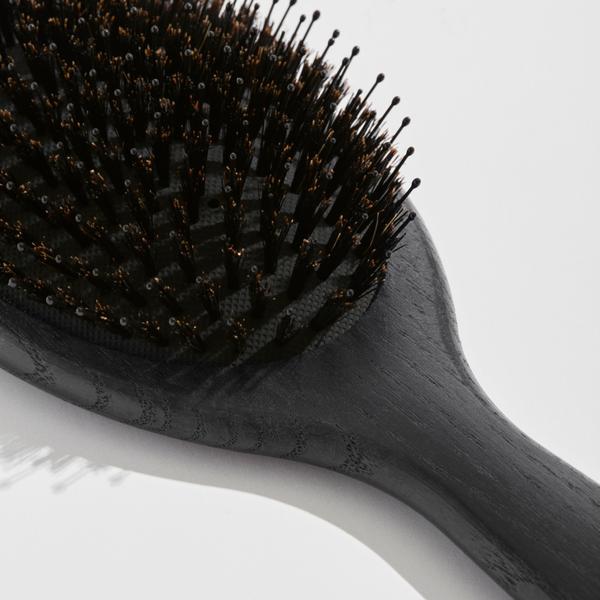 NUORI REVITALIZING HAIR BRUSH LARGE - BLACK
