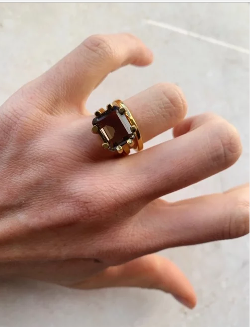SALE - SHYLA JEWELLERY SQUARE CLAW RING - SMOKY
