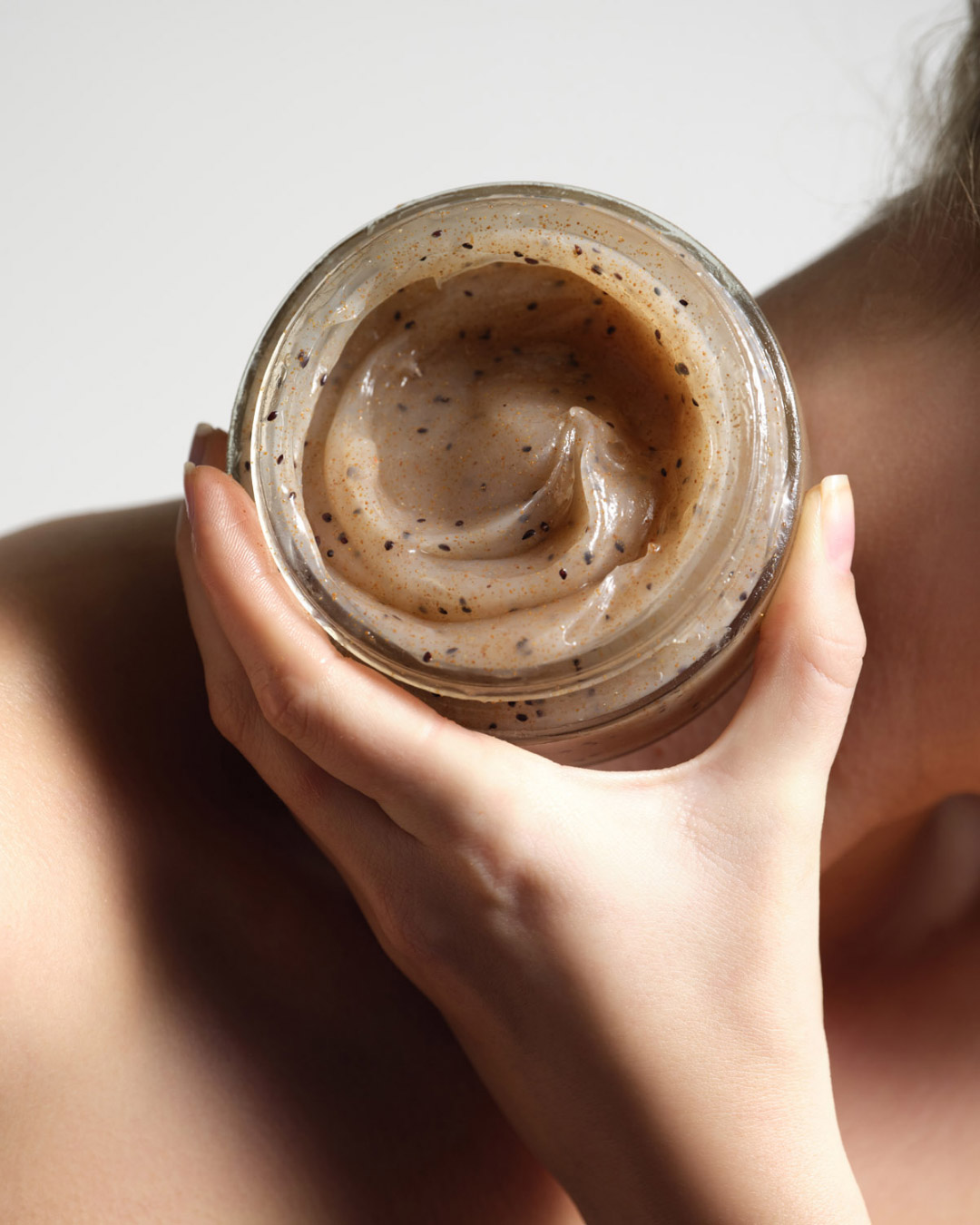 SUSANNE KAUFMANN GLÄTTENDES PEELING FÜR KÖRPER & KOPFHAUT - REFINING SCALP & BODY SCRUB