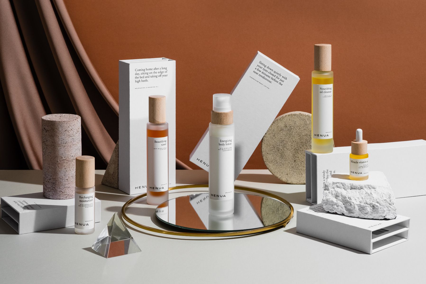 HENUA ORGANICS RECHARGING MOISTURIZER