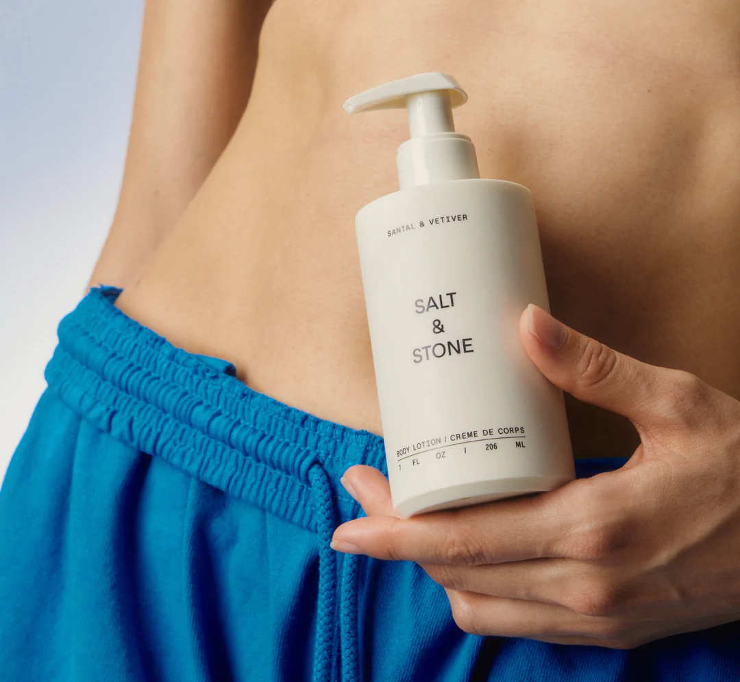 SALT & STONE BODY LOTION SANTAL & VETIVER