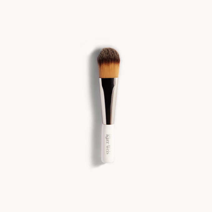 Foundation-Blush Brush